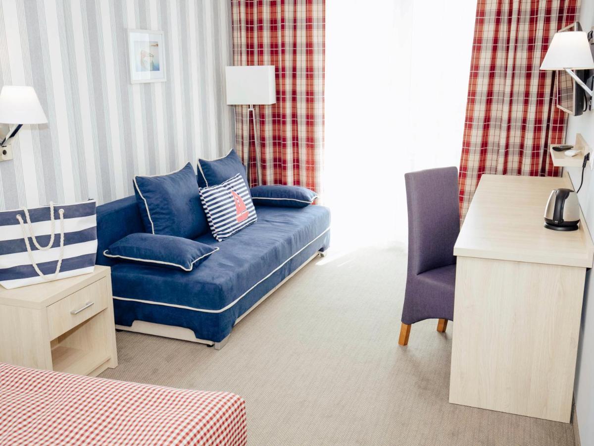 Hotel Porto Marina à Krynica Morska Extérieur photo
