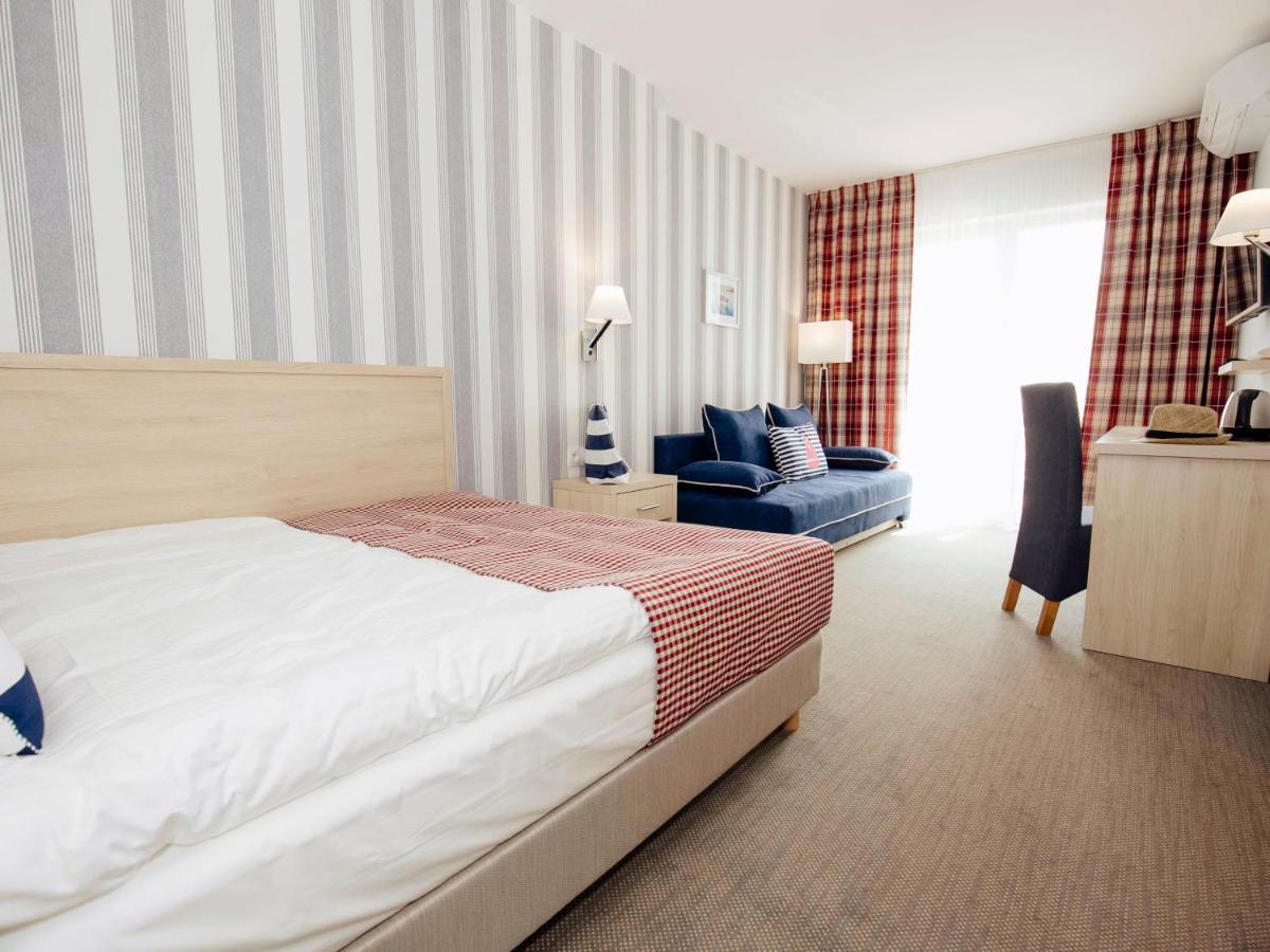 Hotel Porto Marina à Krynica Morska Extérieur photo